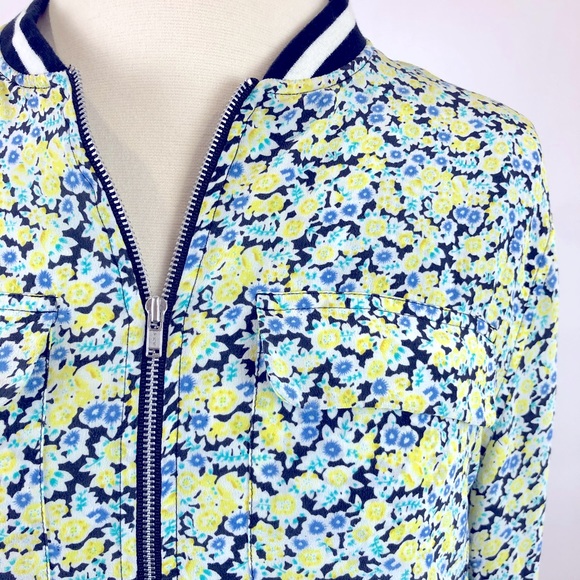 Equipment jacket - Picture 5 of 12